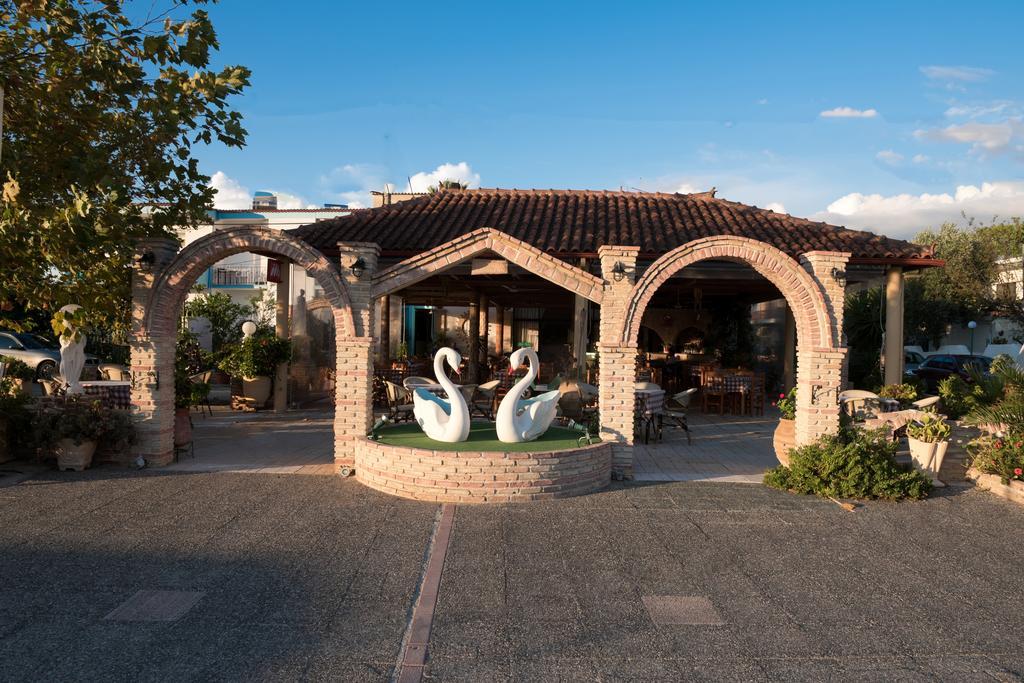 Hotel Glaros Ammoudia Exterior foto