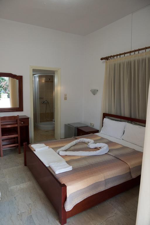 Hotel Glaros Ammoudia Zimmer foto